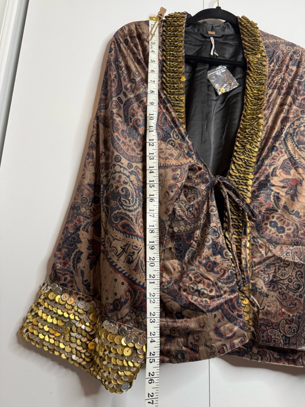 Free People Layla Embellished Kimono Paisley Gold Silver metal sequins XS NWOT - Picture 11 of 11
